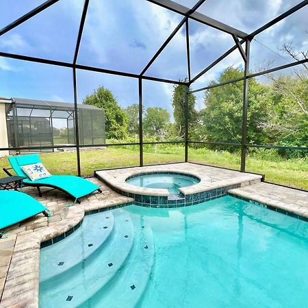 Stunning Rare Lake Front 7Br Holiday Home - Sleeps 14 - Pool, Hot Tub, & Games! 올랜도 외부 사진